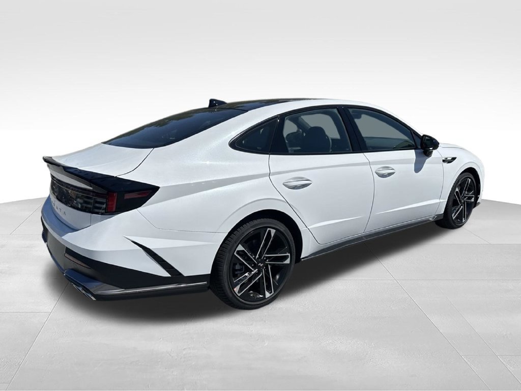 New 2026 Hyundai Sonata N Line FWD image 6