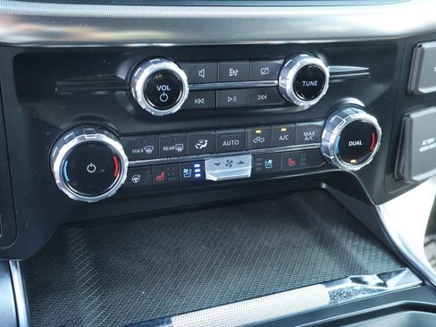 Used 2022 Ford F150 Raptor w/ Equipment Group 801A High AWD/4WD image 39