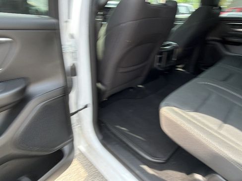 Used 2025 RAM 1500 Big Horn AWD/4WD image 23