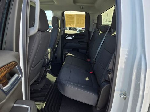 Used 2023 GMC Sierra 1500 SLE image 27