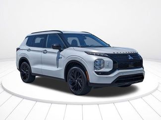 New 2025 Mitsubishi Outlander SEL Black Edition video 2
