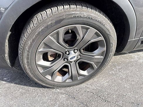 Used 2018 Ford Explorer Sport w/ Equipment Group 401A image 14