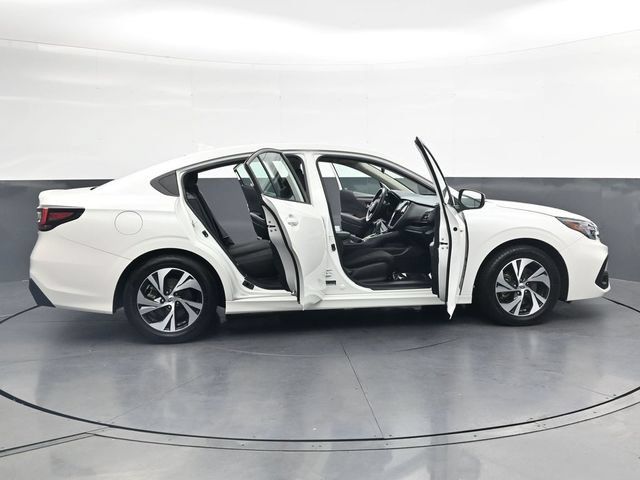 Used 2025 Subaru Legacy Premium AWD/4WD image 39