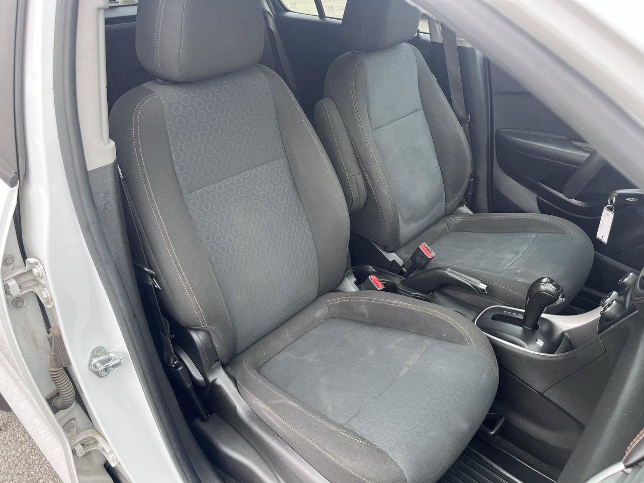 Used 2020 Chevrolet Trax LS w/ Tint and Cruise Package AWD/4WD image 16