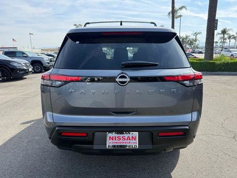 New 2026 Nissan Pathfinder SV image 5
