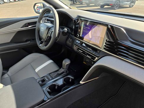 Certified 2026 Toyota Camry SE image 10