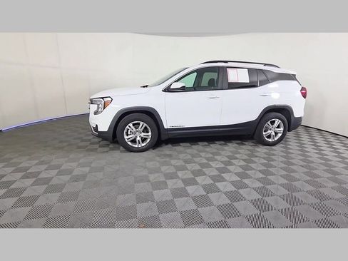 Used 2022 GMC Terrain SLE w/ Driver Convenience Package FWD image 48