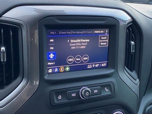 Certified 2025 Chevrolet Silverado 1500 Custom image 17