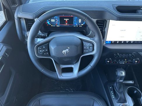 New 2026 Ford Bronco Outer Banks image 15