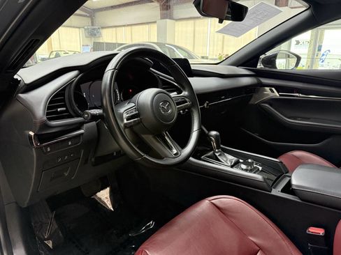 Used 2022 MAZDA MAZDA3 s FWD image 19