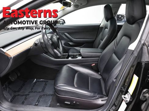 Used 2018 Tesla Model 3 Long Range image 14