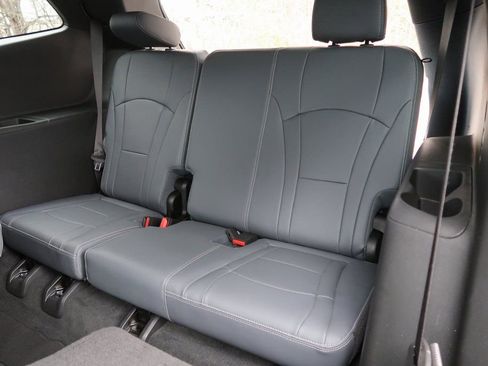 Certified 2023 Buick Enclave Essence w/ Experience Buick Package image 30