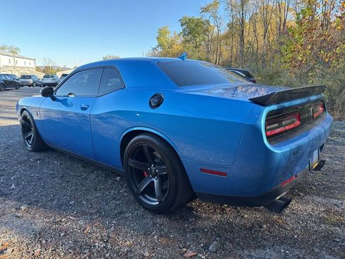 Used 2018 Dodge Challenger SRT Hellcat image 7
