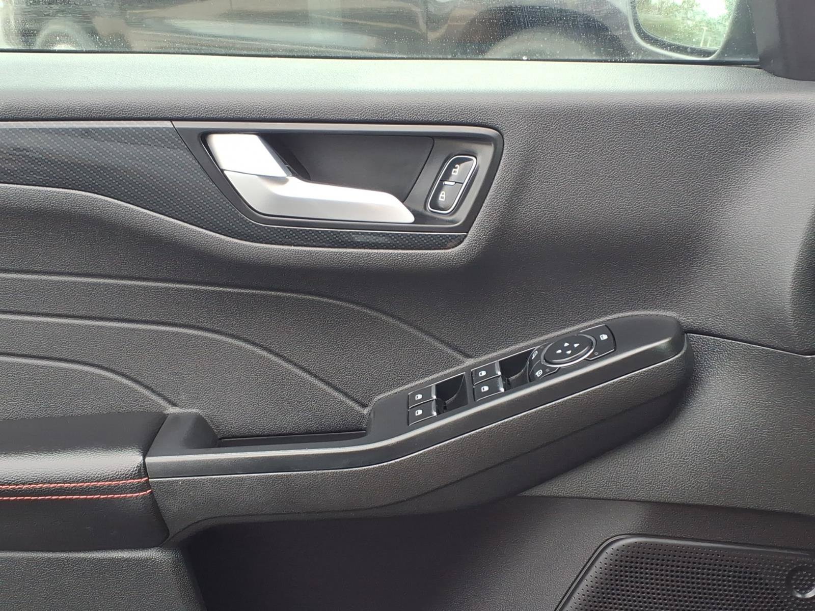 Used 2024 Ford Escape ST-Line FWD image 23
