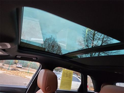 Used 2025 Audi Q3 2.0T Premium Plus w/ Premium Plus Package image 24