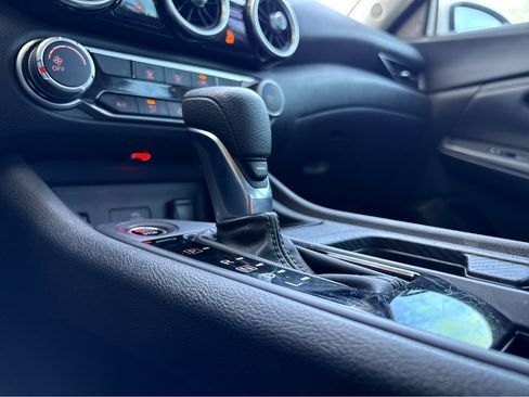 Used 2024 Nissan Sentra S image 17