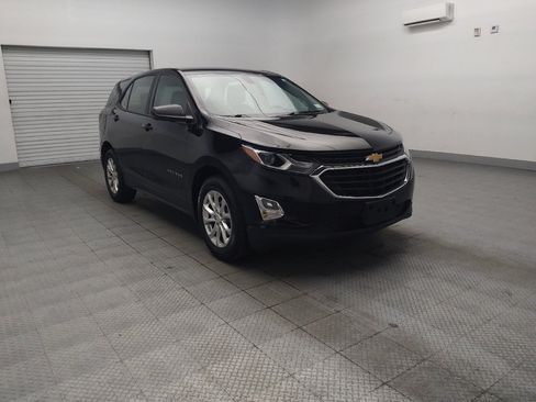 Used 2019 Chevrolet Equinox LS FWD image 13
