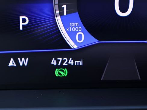 Used 2025 Volkswagen Taos S FWD image 2