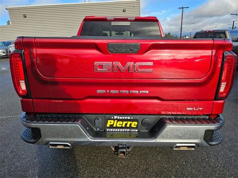 Used 2022 GMC Sierra 1500 SLT w/ SLT Convenience Package image 4