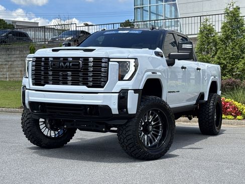 Used 2026 GMC Sierra 2500 Denali Ultimate w/ Max Trailering Package AWD/4WD image 5