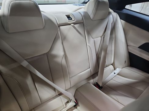 Used 2022 BMW M440i Coupe w/ Premium Package image 12