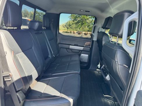 Used 2023 Ford F250 Lariat w/ FX4 Off-Road Package AWD/4WD image 17