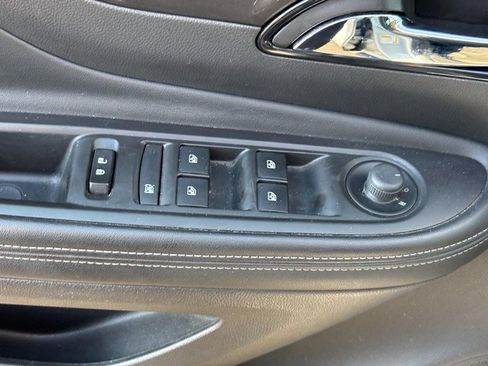 Used 2019 Buick Encore Preferred image 16