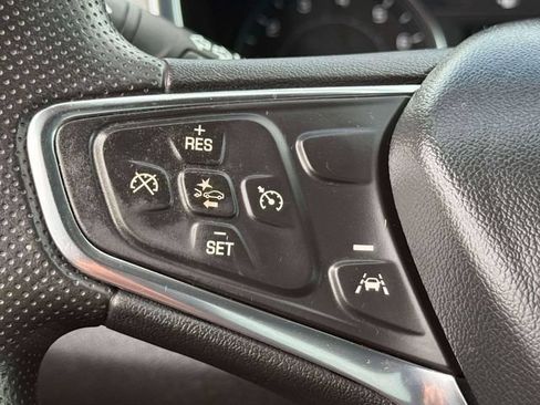 Used 2023 Chevrolet Equinox LS w/ LS Convenience Package FWD image 22