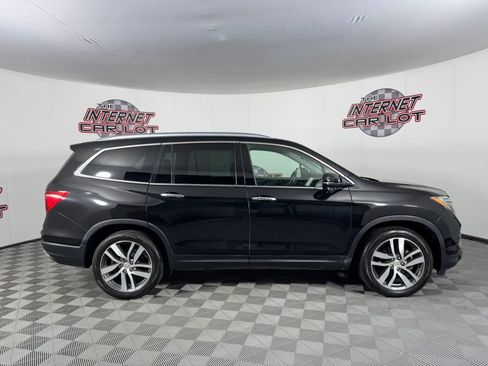 Used 2018 Honda Pilot Touring image 8