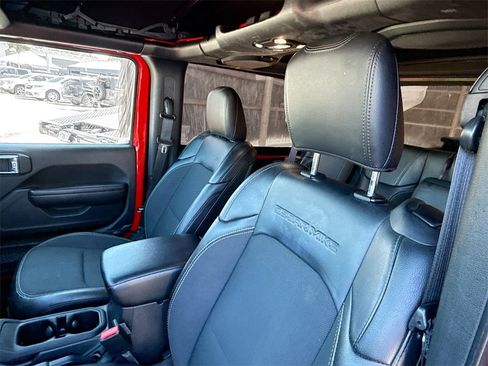 Used 2021 Jeep Wrangler Sport image 20