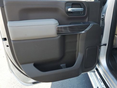 Certified 2023 Chevrolet Silverado 2500 LTZ w/ LTZ Premium Package image 15