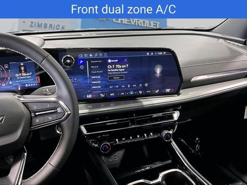 Certified 2026 Chevrolet Traverse LT w/ Driver Confidence Package AWD/4WD image 12