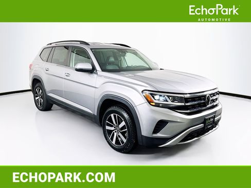 Used 2021 Volkswagen Atlas SE image 1