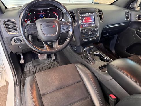 Used 2020 Dodge Durango GT RWD image 2
