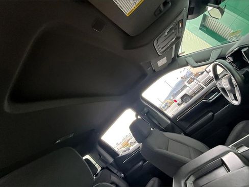 Used 2023 GMC Sierra 1500 Elevation image 23