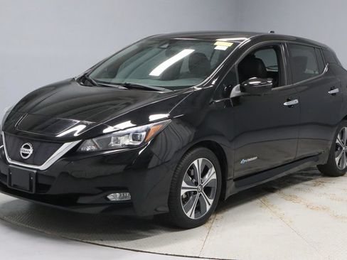 Certified 2018 Nissan Leaf SL w/ SL Technology Package FWD image 7
