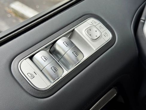 Used 2023 Mercedes-Benz G 63 AMG Squared image 19