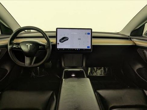 Used 2021 Tesla Model 3 Standard Range Plus image 24