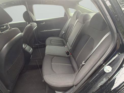 Used 2019 Kia Optima LX FWD image 11