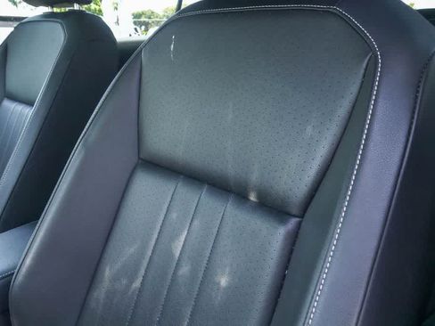 Used 2022 Volkswagen Tiguan SE R-Line FWD image 16