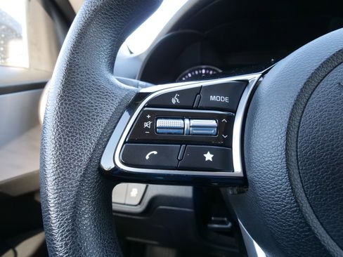 Used 2024 Kia Forte LXS image 20