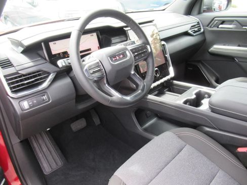 New 2026 GMC Acadia Elevation FWD image 15