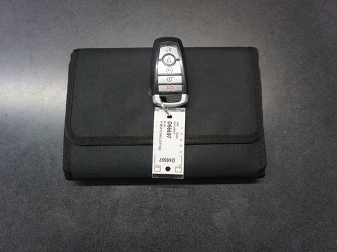 Used 2020 Ford Explorer XLT w/ Equipment Group 202A image 18