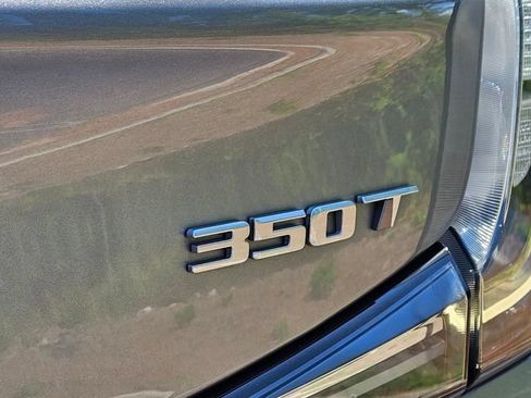Used 2023 Cadillac XT4 Sport FWD image 17