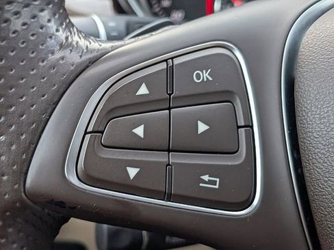 Used 2018 Mercedes-Benz GLE 350 image 26