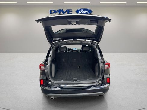 Used 2023 Ford Escape ST-Line image 16