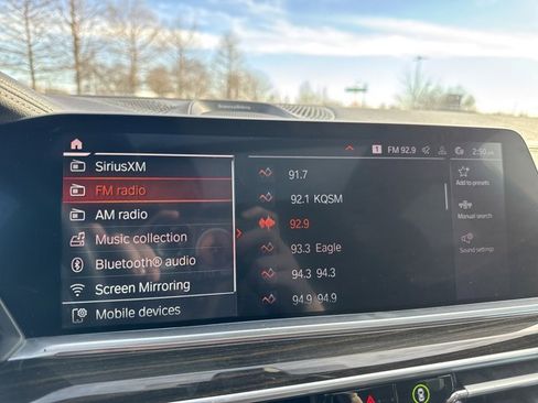 Used 2019 BMW X5 xDrive40i w/ Executive Package image 13