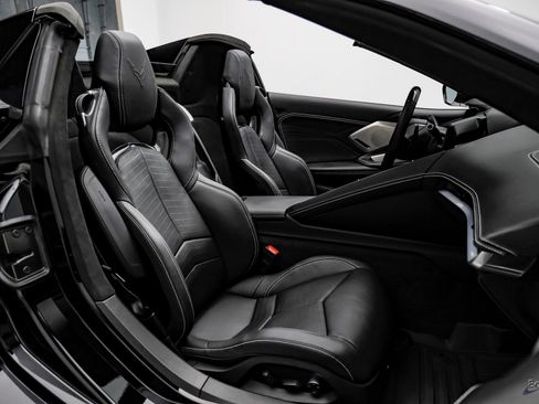 Used 2023 Chevrolet Corvette Z06 image 58