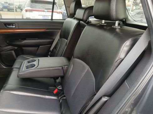 Used 2013 Subaru Outback 3.6R Limited image 22