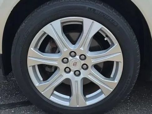 Used 2014 Cadillac SRX Performance w/ Driver Awareness Package FWD image 50